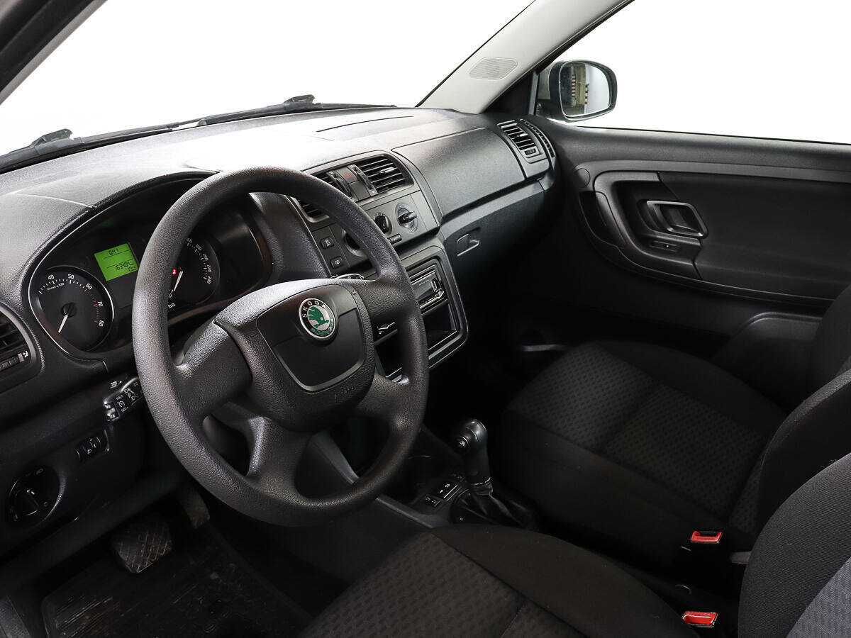 Skoda Fabia, 2012 - Фото №12