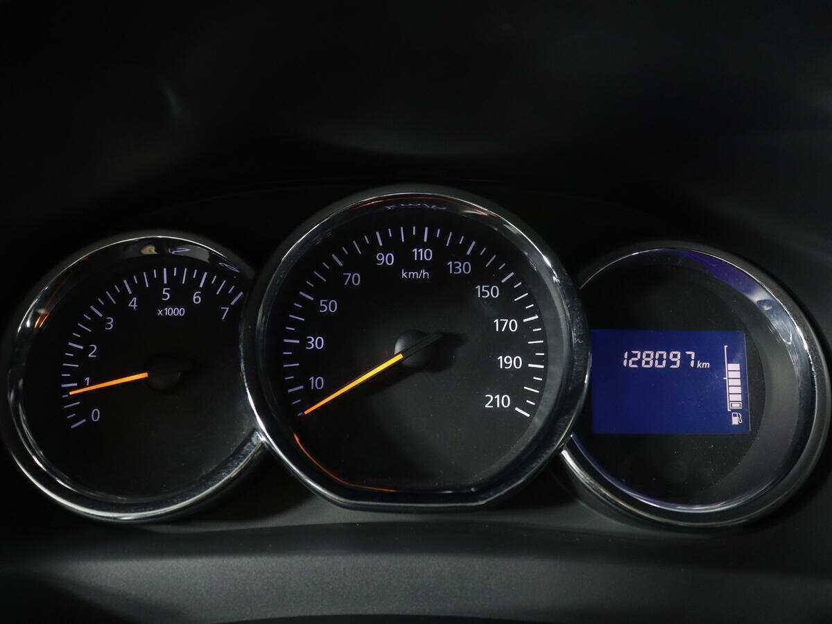 Renault Sandero, 2015 - Фото №10