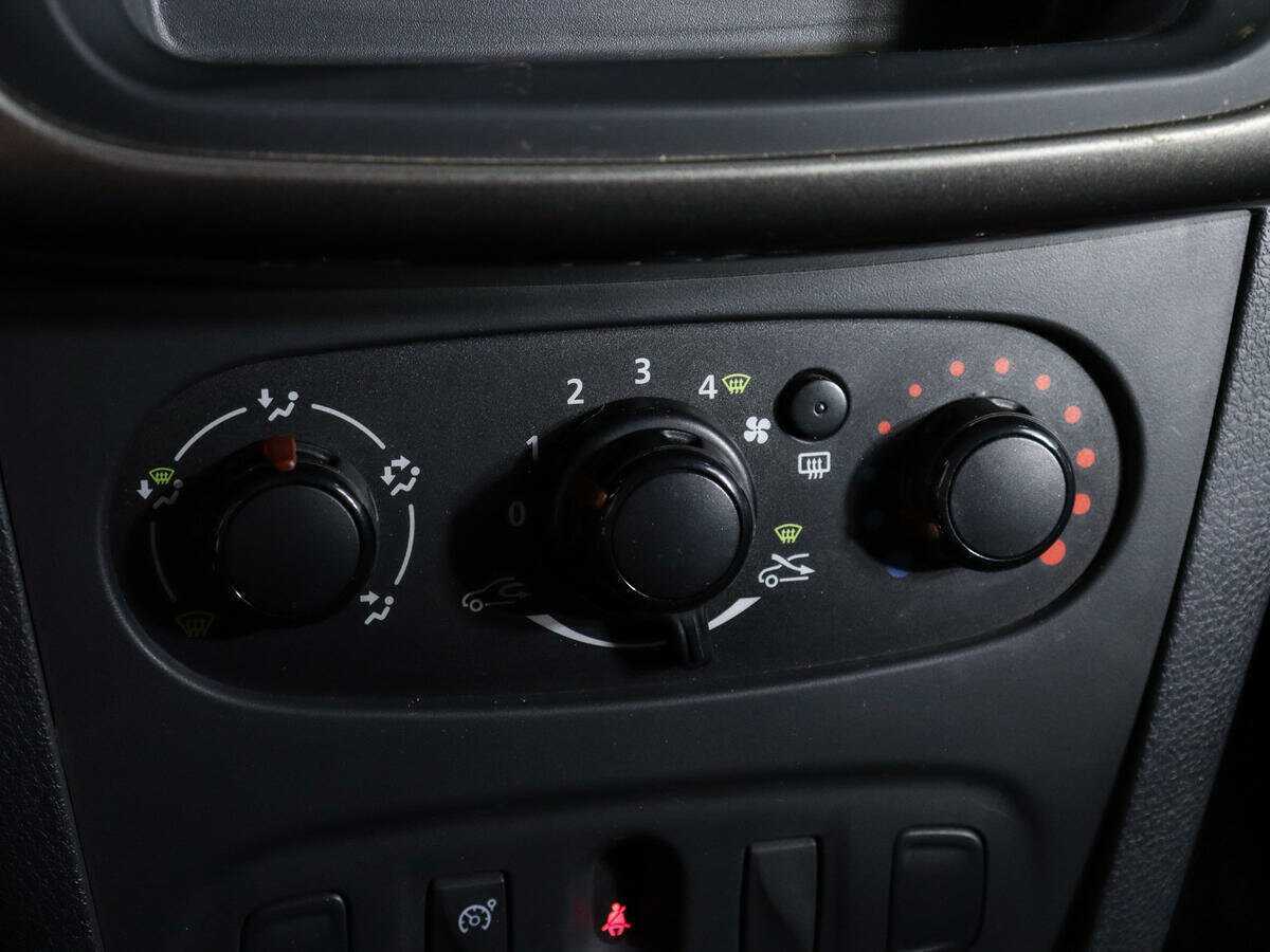 Renault Sandero, 2015 - Фото №17