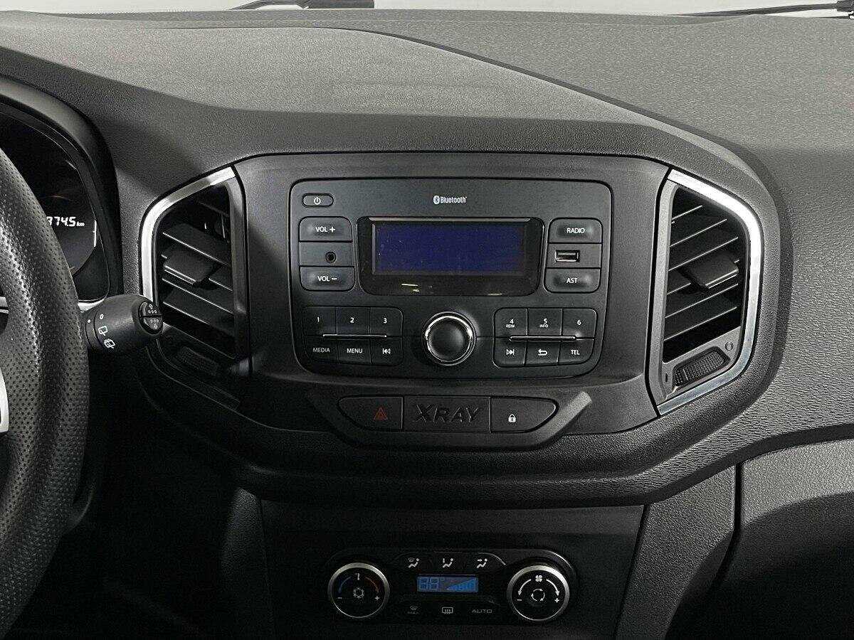 Lada (ВАЗ) XRAY, 2019 - Фото №10