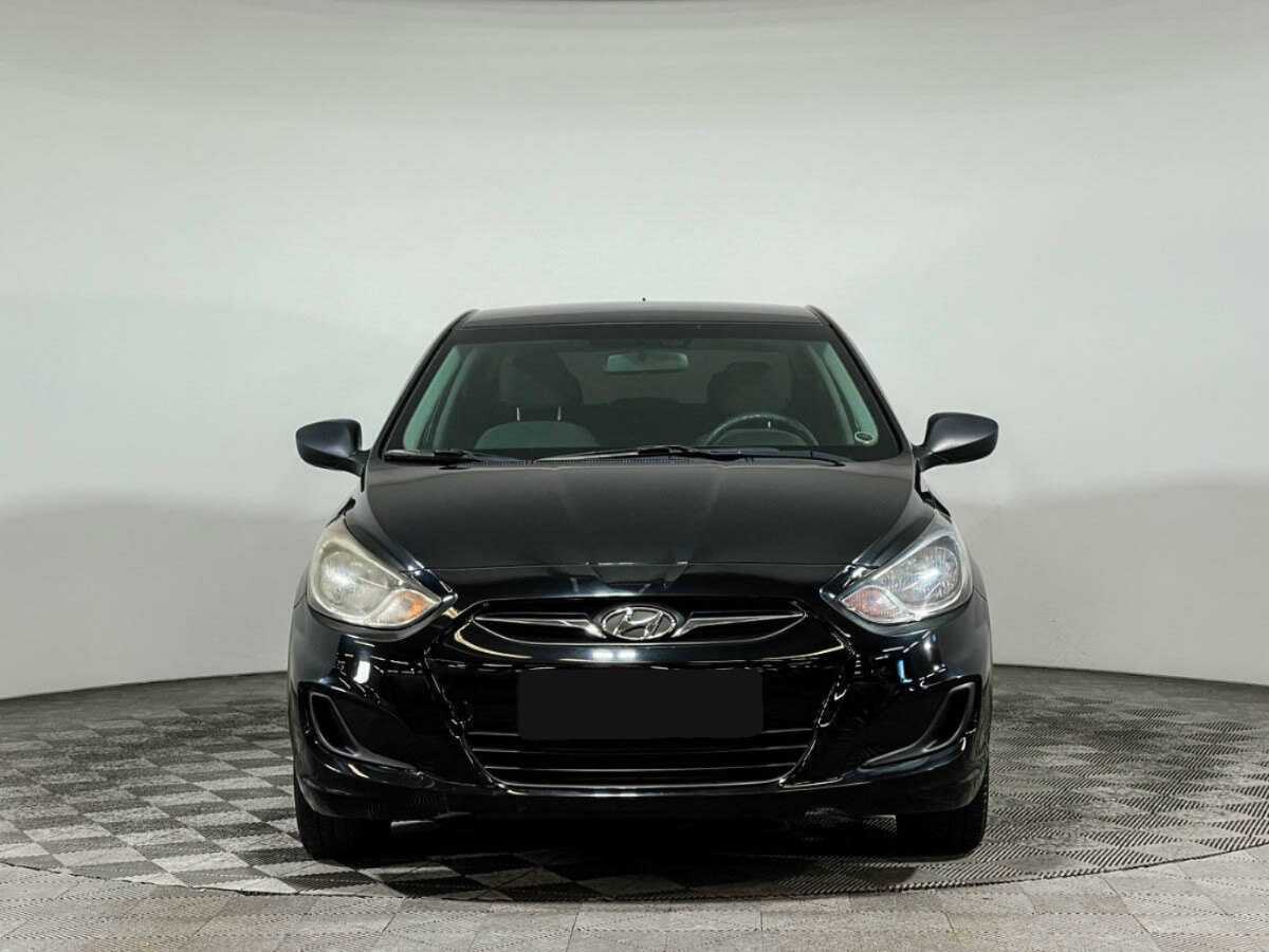 Hyundai Solaris, 2012 - Фото №1