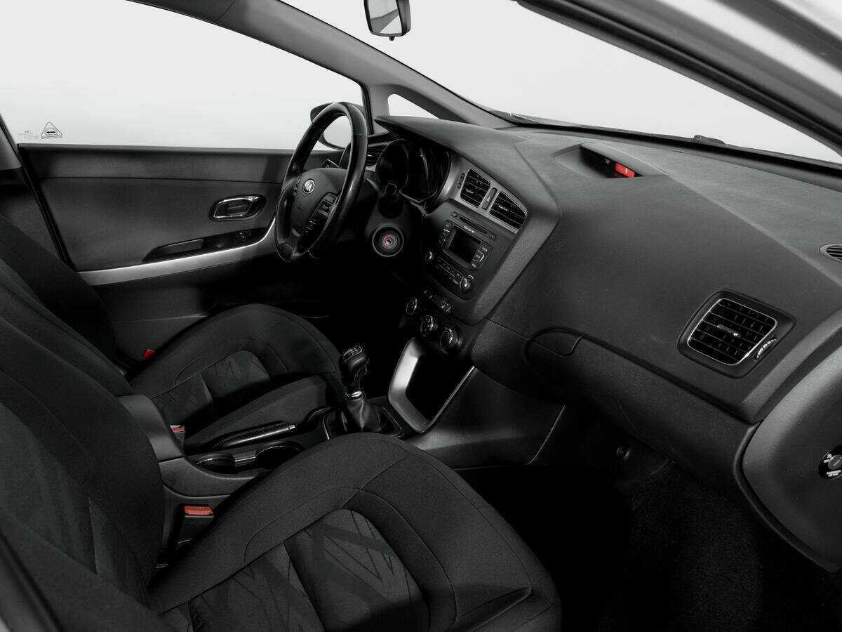 Kia Ceed, 2015 - Фото №8