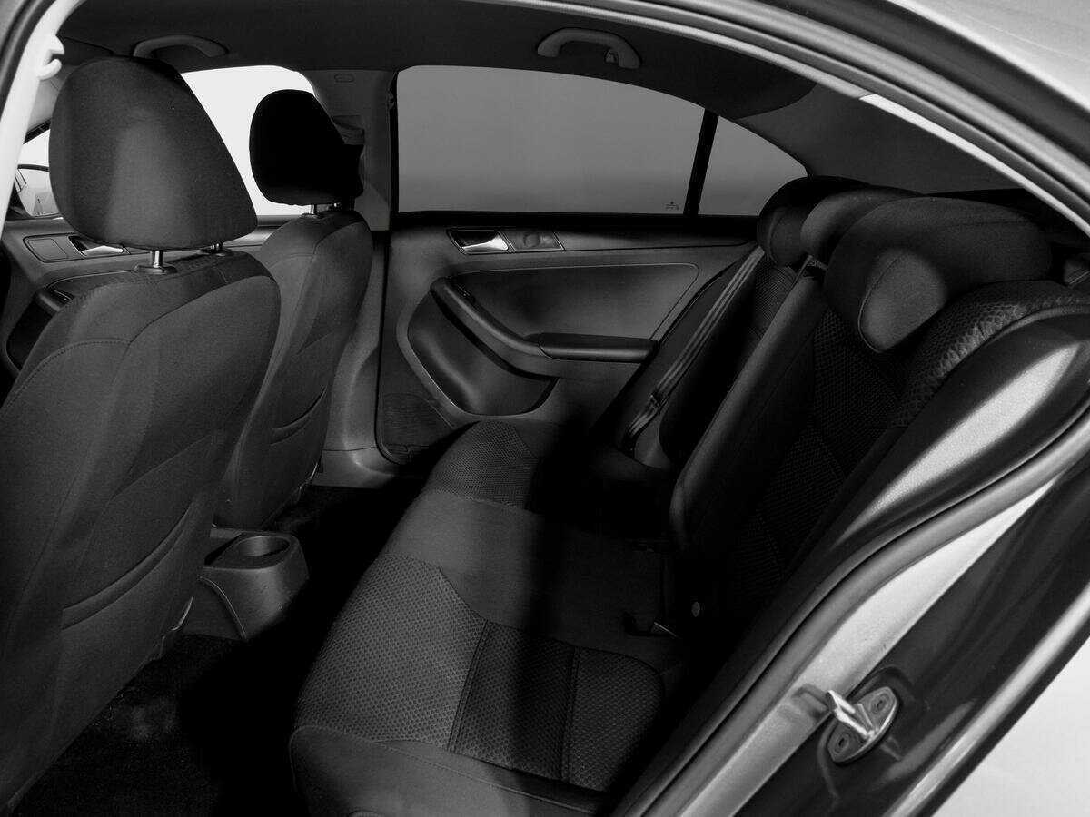 Volkswagen Jetta, 2014 - Фото №9