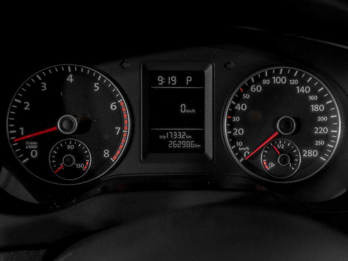 Volkswagen Jetta, 2014 - Фото №10