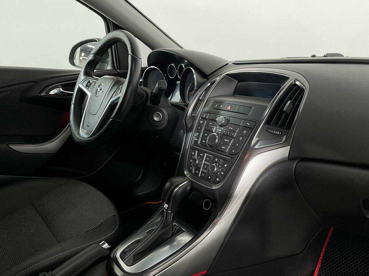 Opel Astra, 2012 - Фото №8