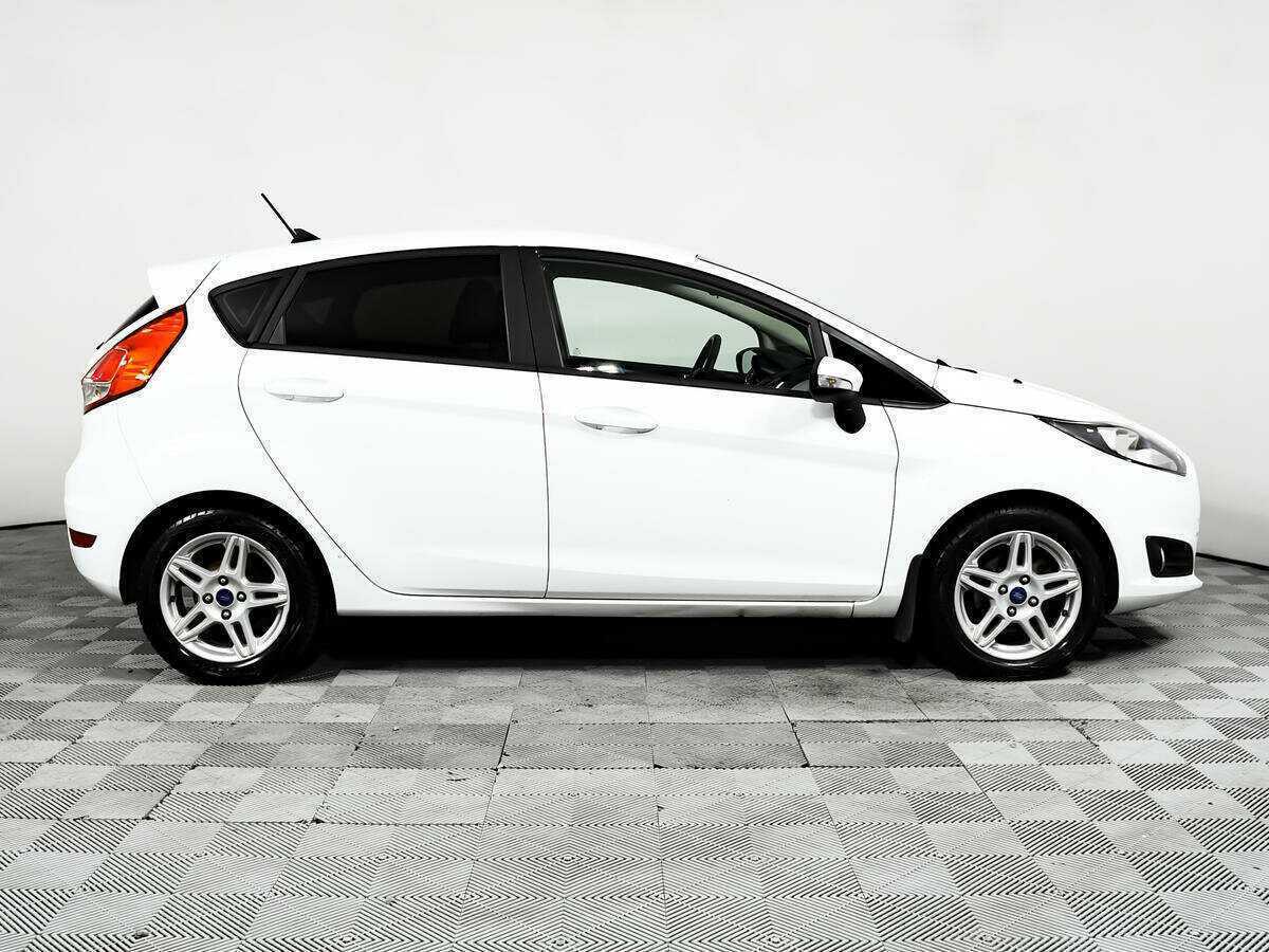 Ford Fiesta, 2016 - Фото №3