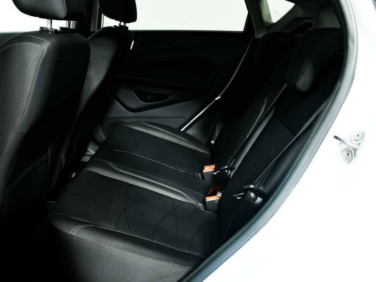 Ford Fiesta, 2016 - Фото №11