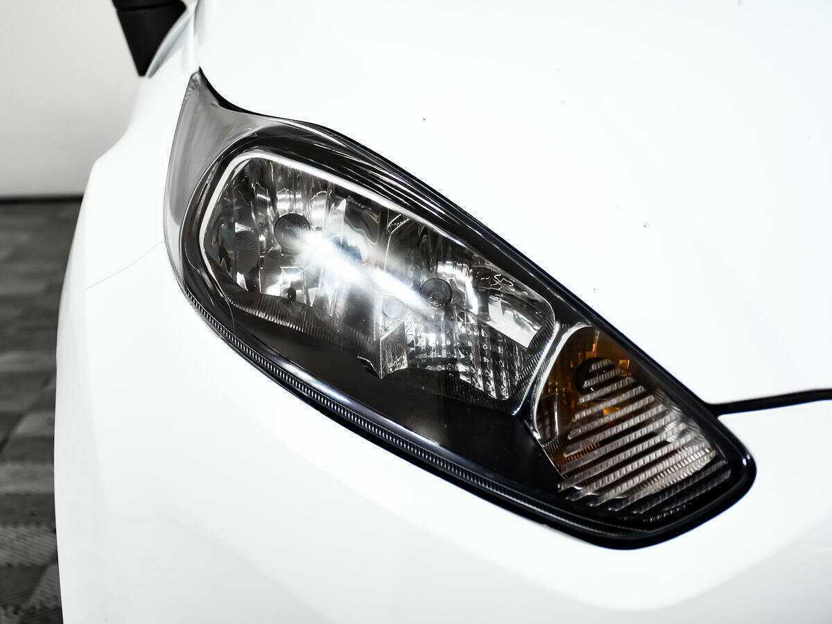 Ford Fiesta, 2016 - Фото №13