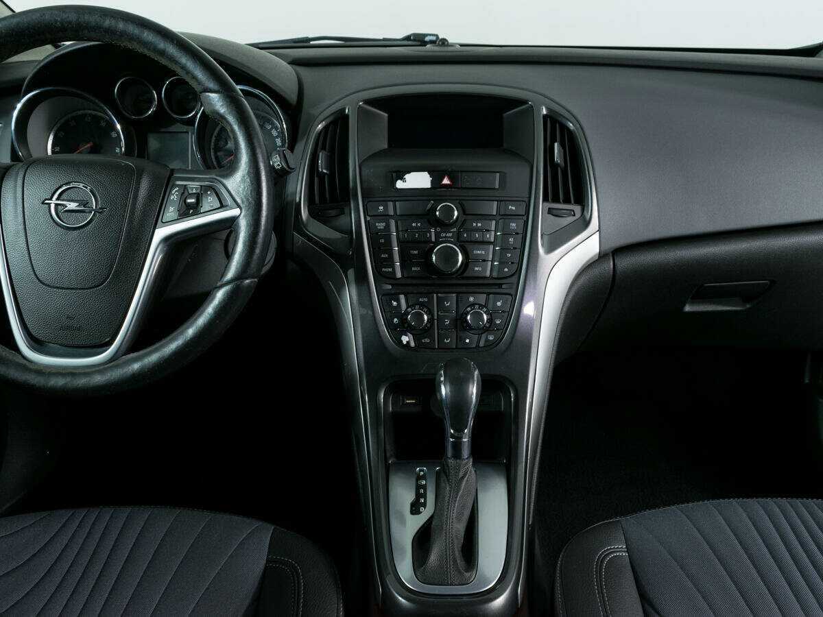 Opel Astra, 2013 - Фото №8