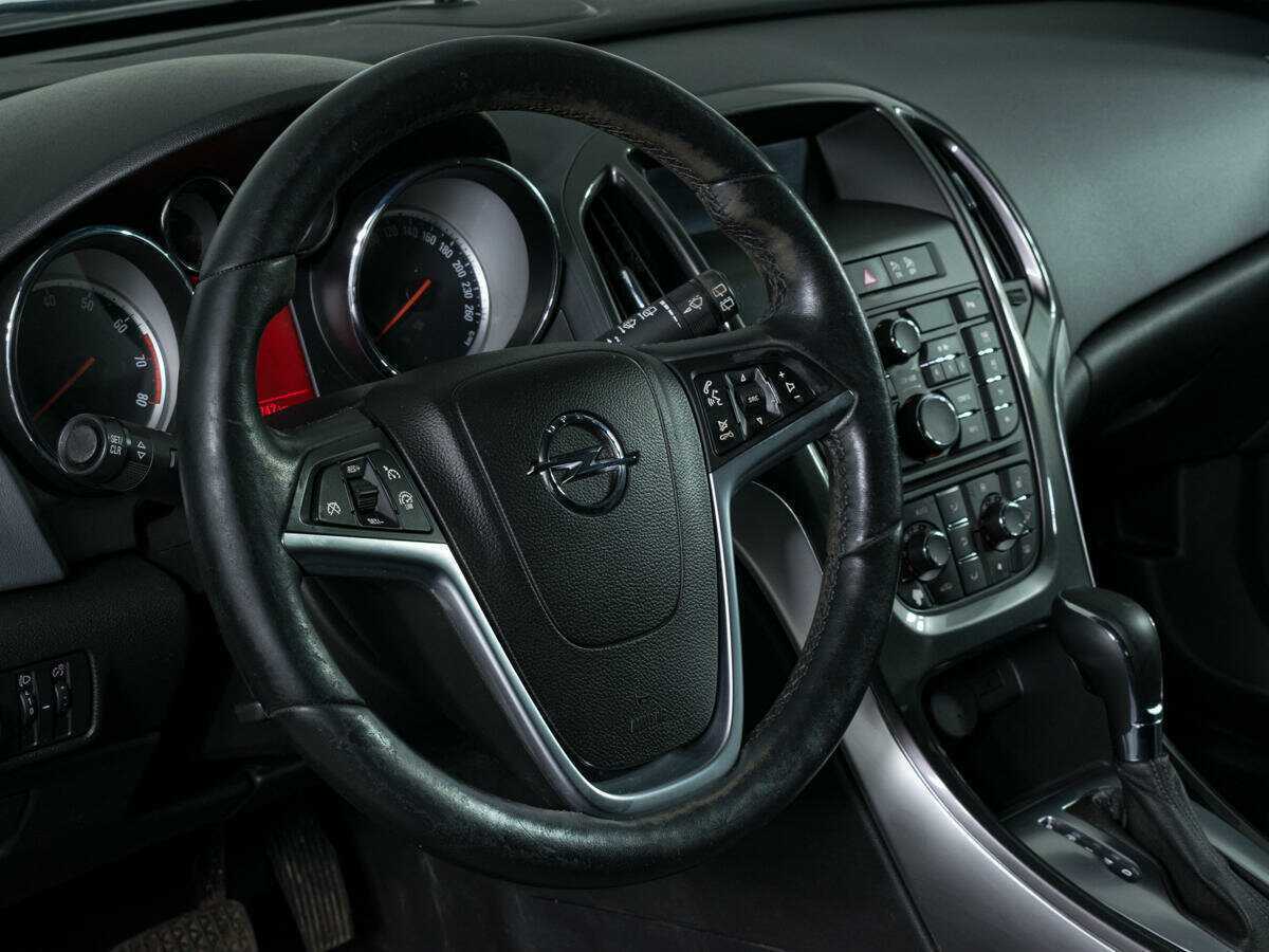 Opel Astra, 2013 - Фото №12