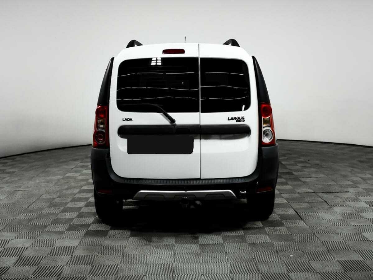Lada (ВАЗ) Largus Cross, 2018 - Фото №5