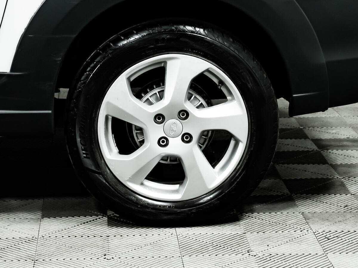 Lada (ВАЗ) Largus Cross, 2018 - Фото №13