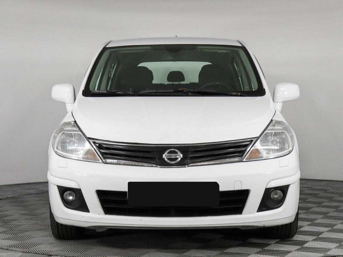 Nissan Tiida, 2013 - Фото №1