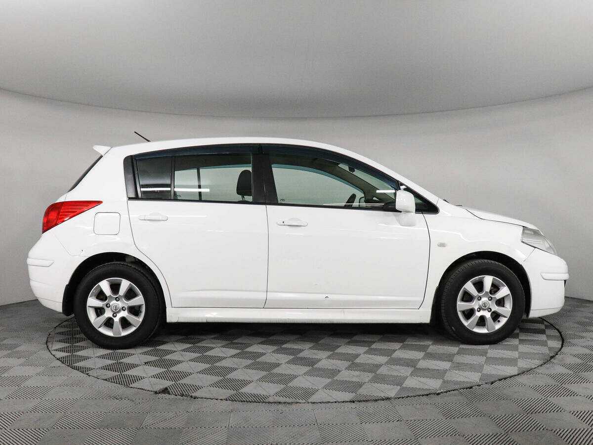 Nissan Tiida, 2013 - Фото №3