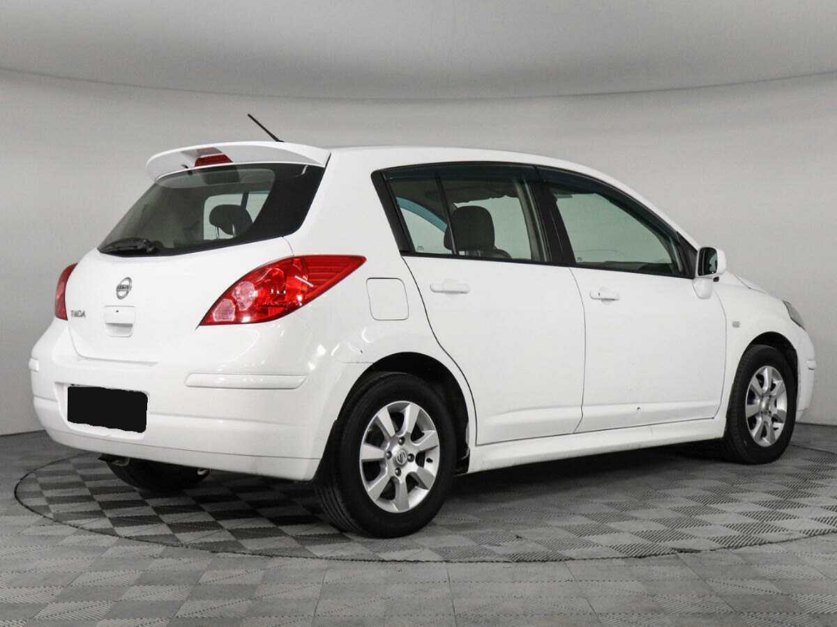 Nissan Tiida, 2013 - Фото №4