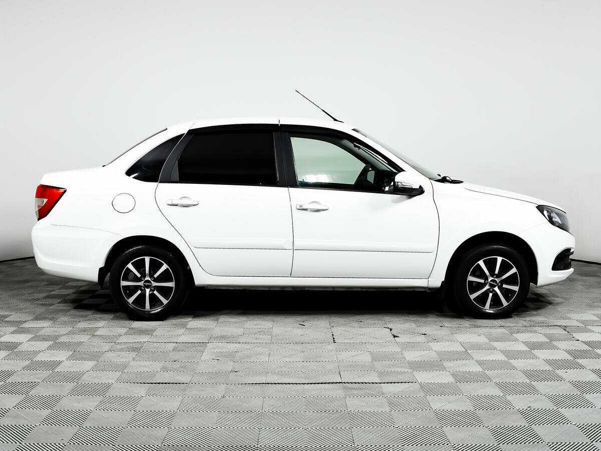 Lada (ВАЗ) Granta, 2020 - Фото №3