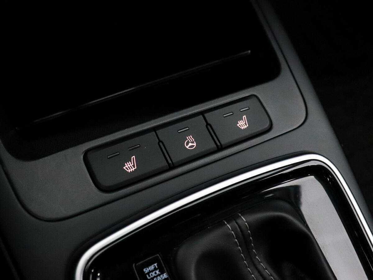 Kia Rio X-Line, 2020 - Фото №13