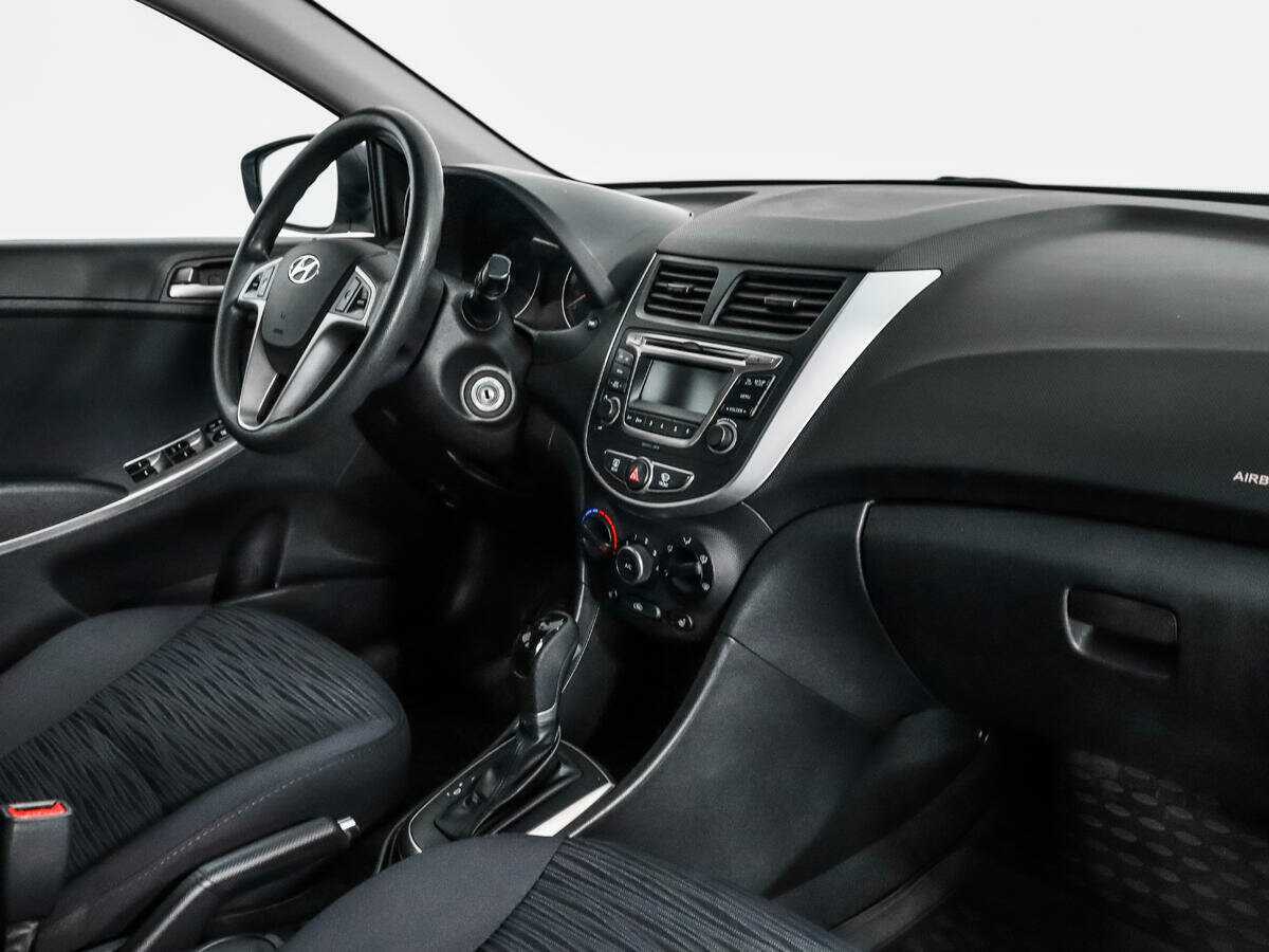 Hyundai Solaris, 2015 - Фото №10