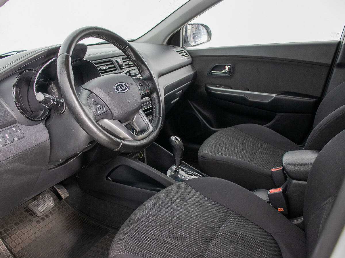 Kia Rio 4-speed, 2012 - Фото №9