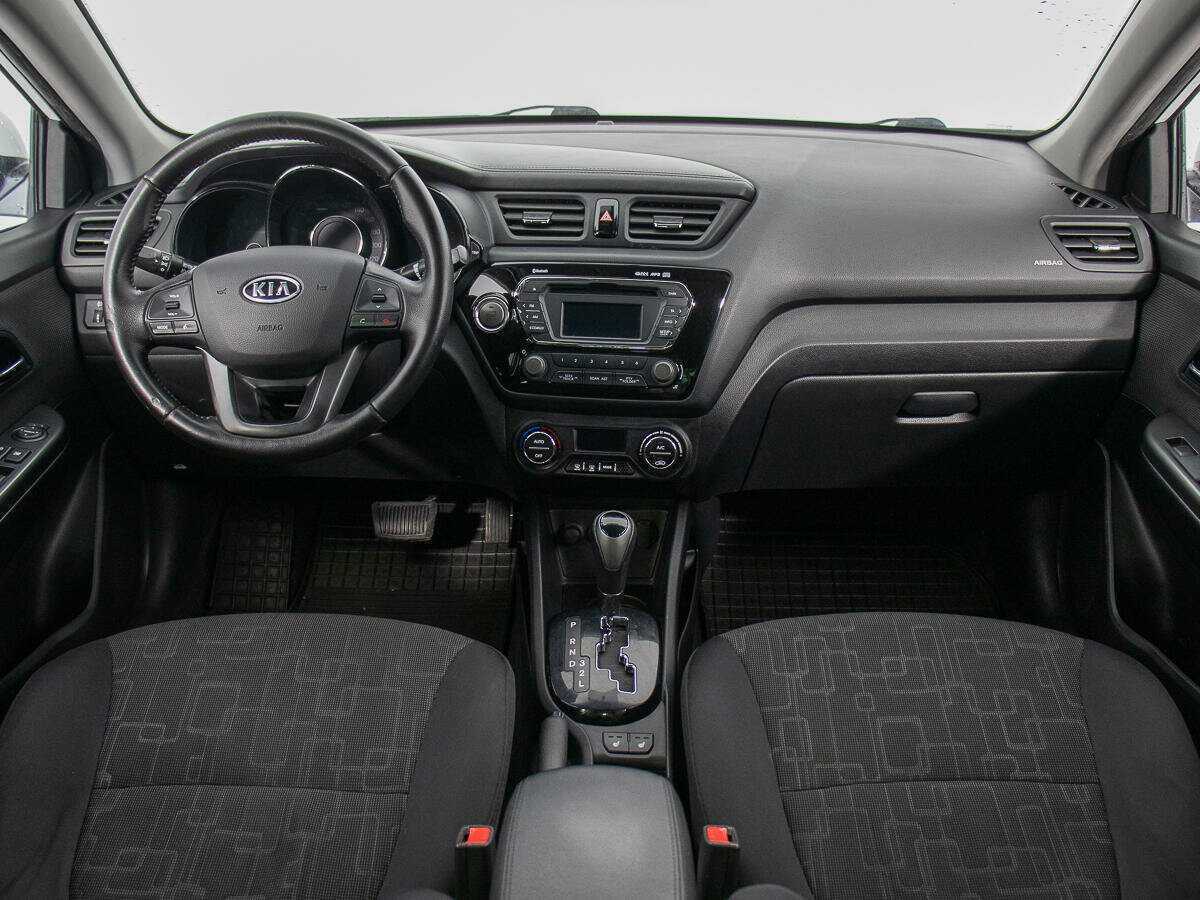 Kia Rio 4-speed, 2012 - Фото №12