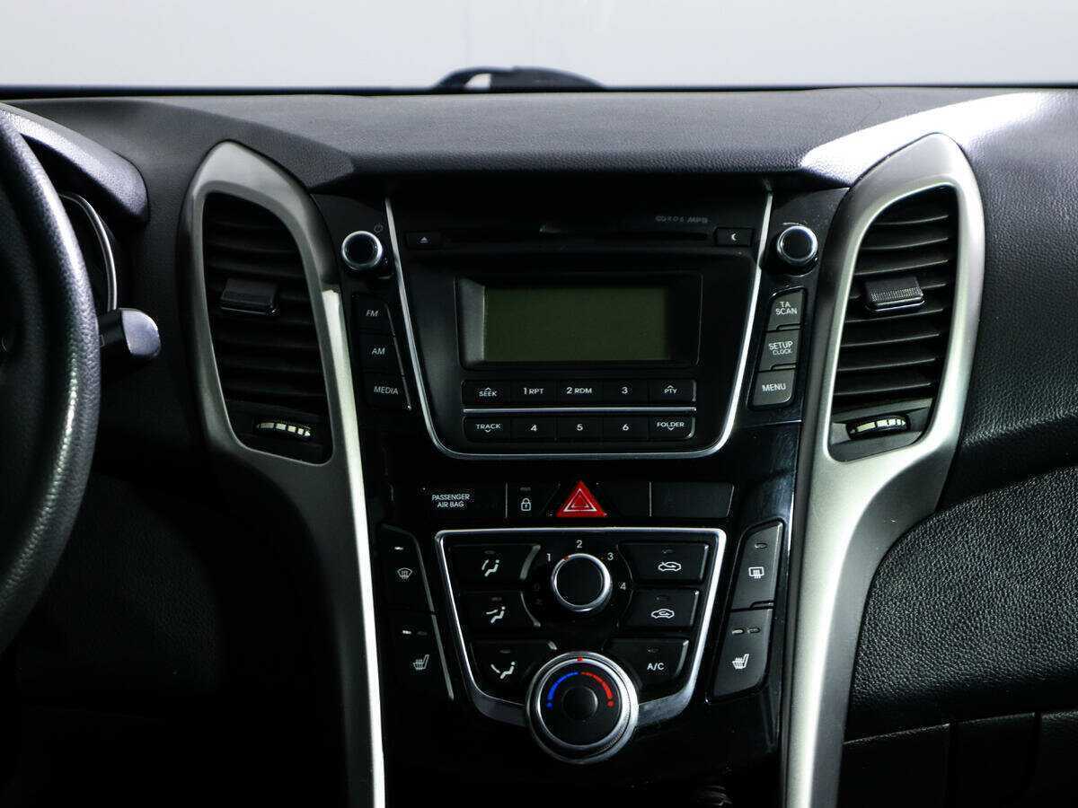 Hyundai i30, 2013 - Фото №12