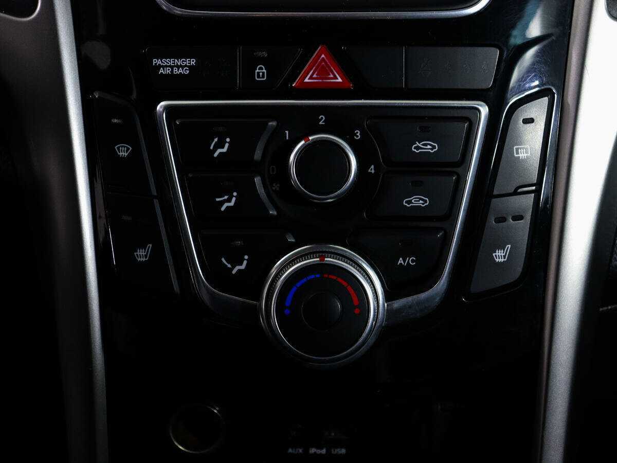 Hyundai i30, 2013 - Фото №16