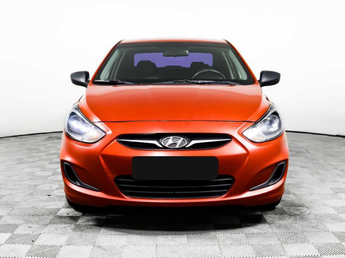 Hyundai Solaris, 2012 - Фото №1
