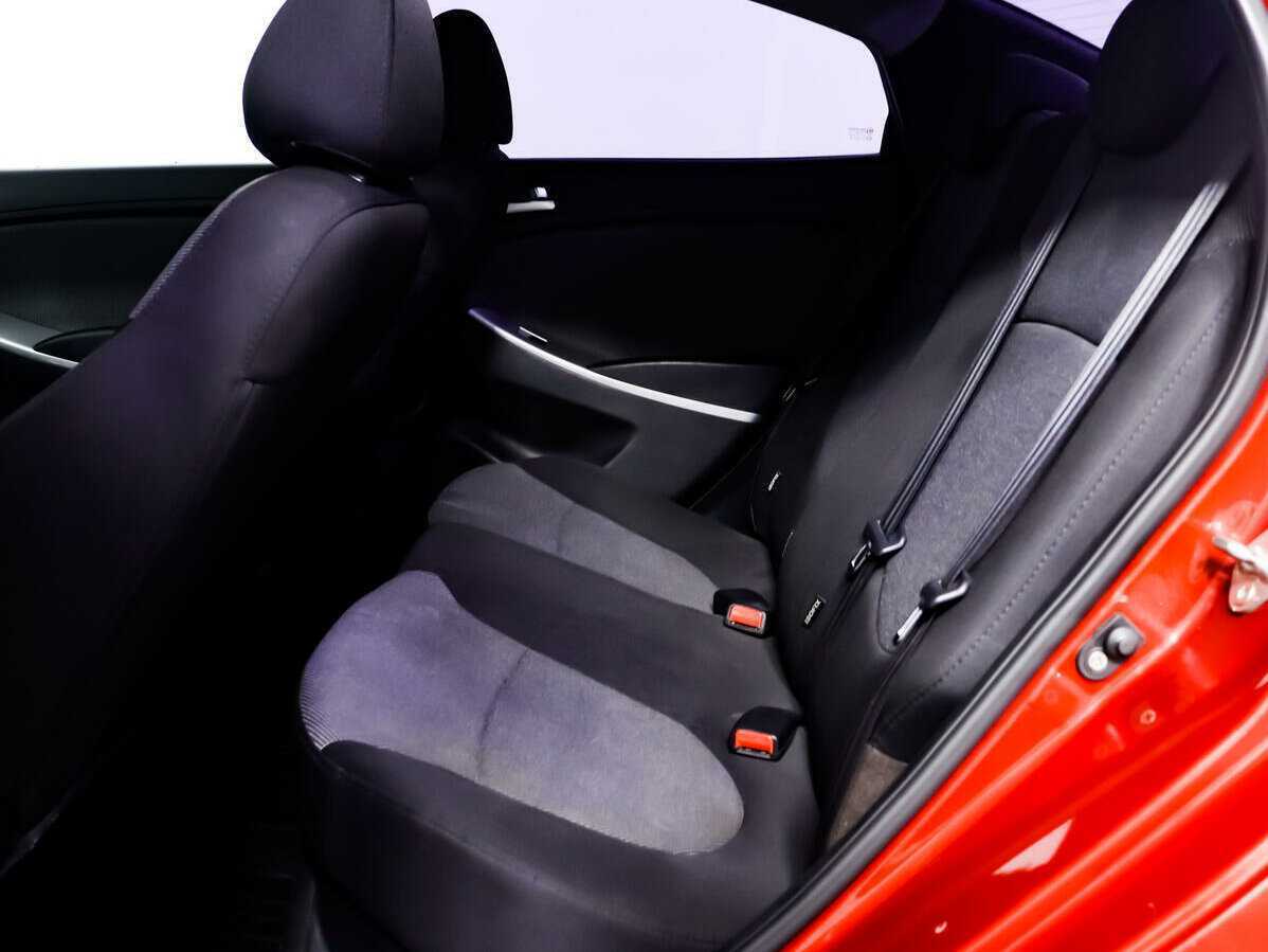 Hyundai Solaris, 2012 - Фото №11