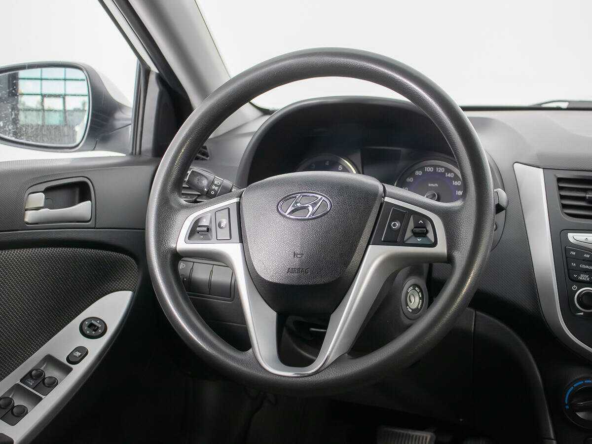 Hyundai Solaris, 2012 - Фото №14
