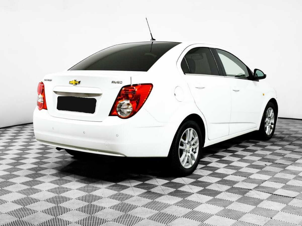 Chevrolet Aveo, 2014 - Фото №4