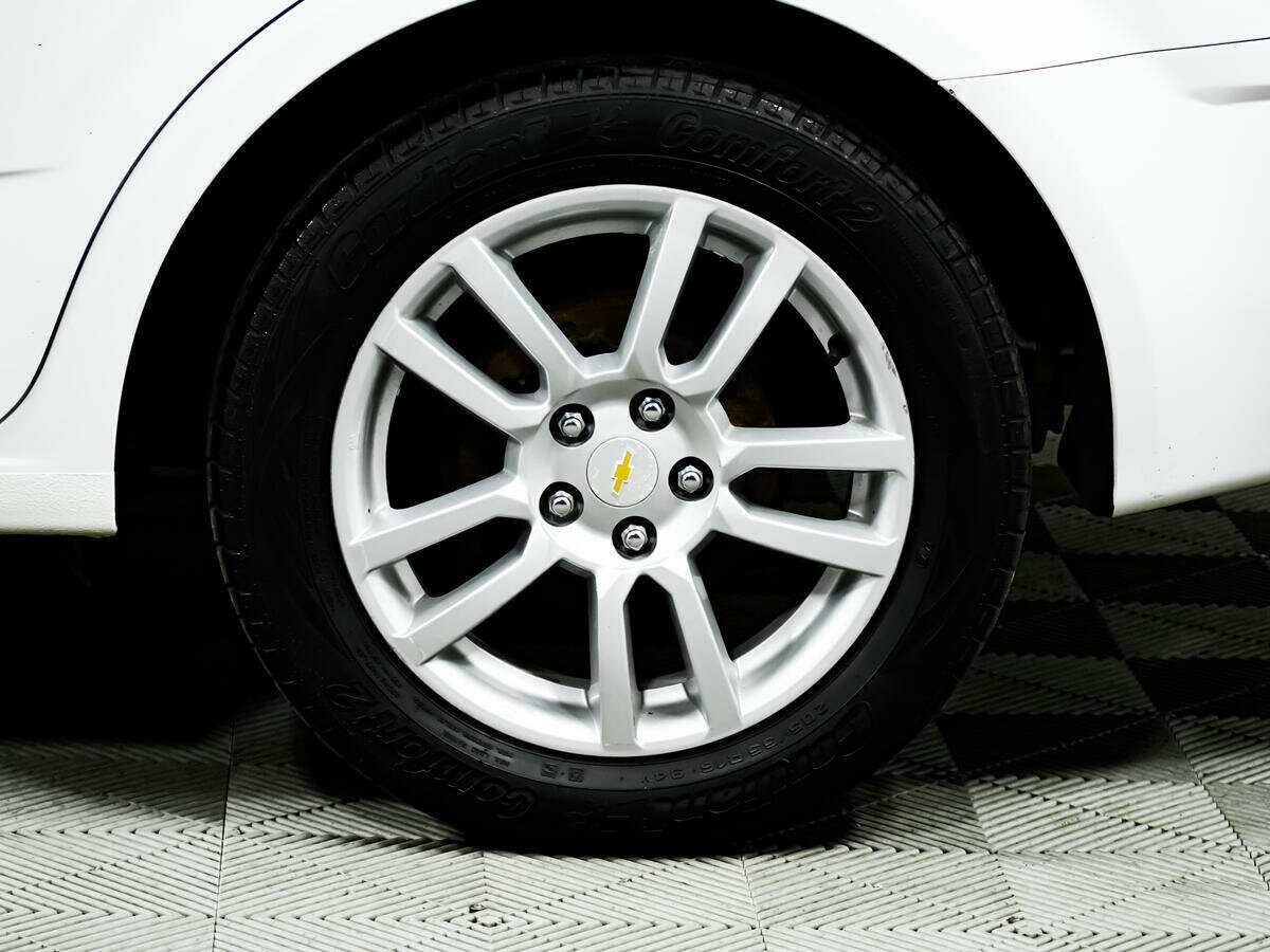 Chevrolet Aveo, 2014 - Фото №13