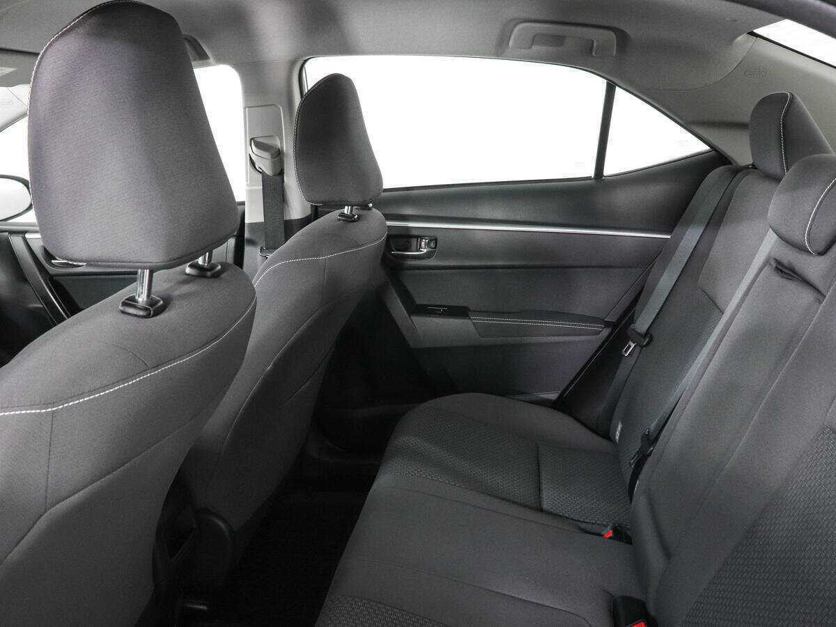 Toyota Corolla, 2017 - Фото №11