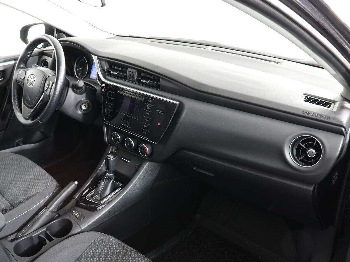 Toyota Corolla, 2017 - Фото №9