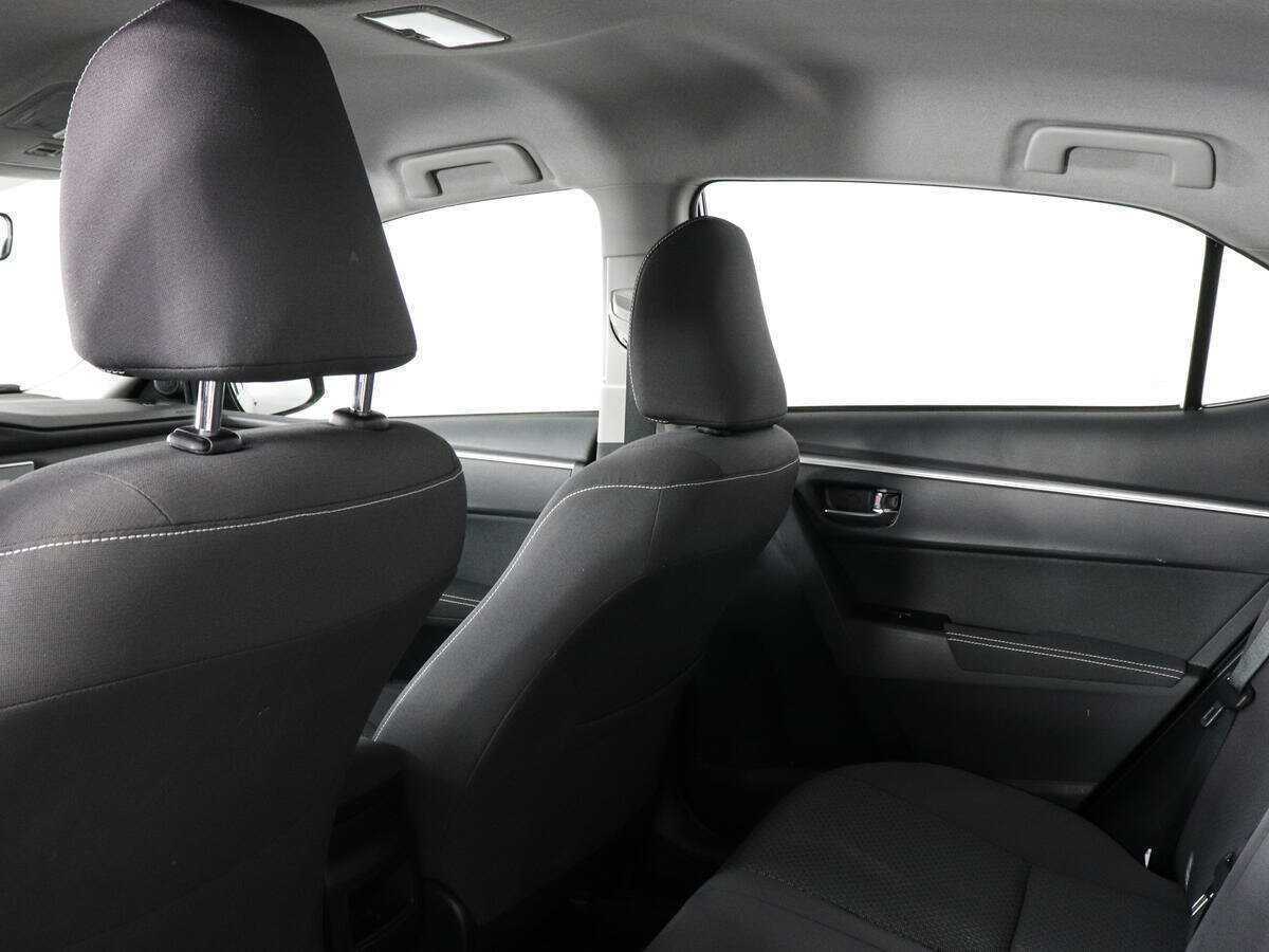 Toyota Corolla, 2017 - Фото №11