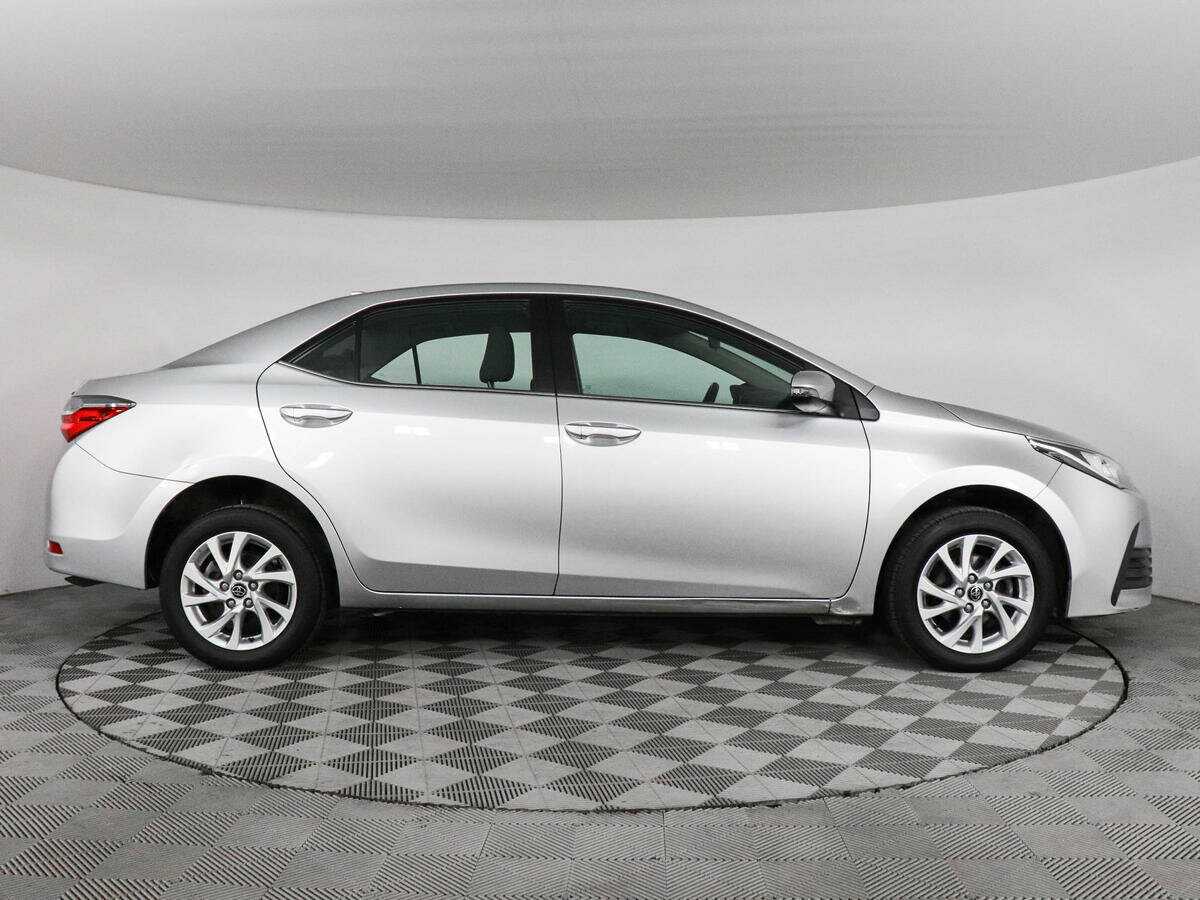 Toyota Corolla, 2017 - Фото №3