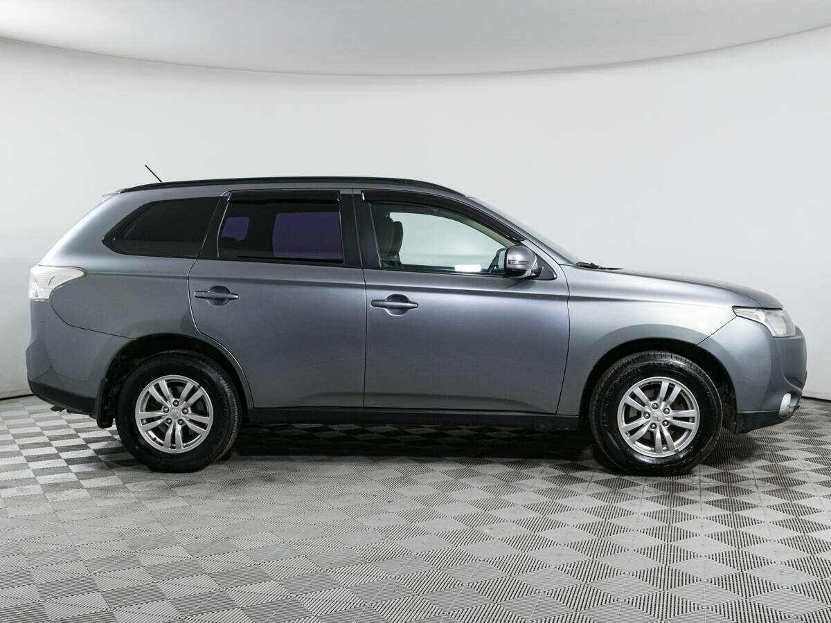 Mitsubishi Outlander, 2012 - Фото №3