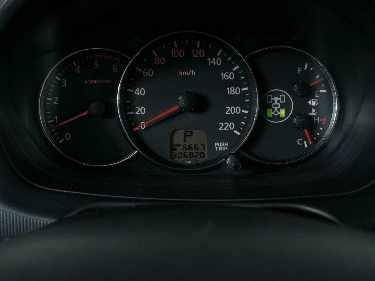 Mitsubishi Pajero Sport, 2013 - Фото №13