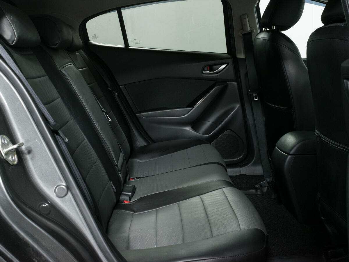 Mazda 3, 2018 - Фото №8