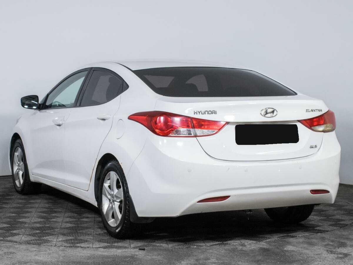 Hyundai Elantra, 2013 - Фото №6