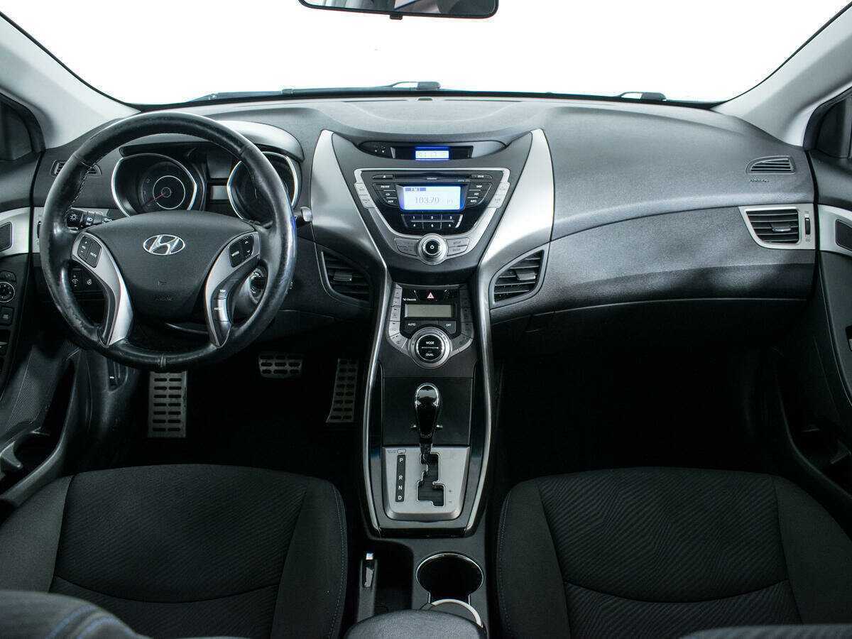 Hyundai Elantra, 2013 - Фото №11