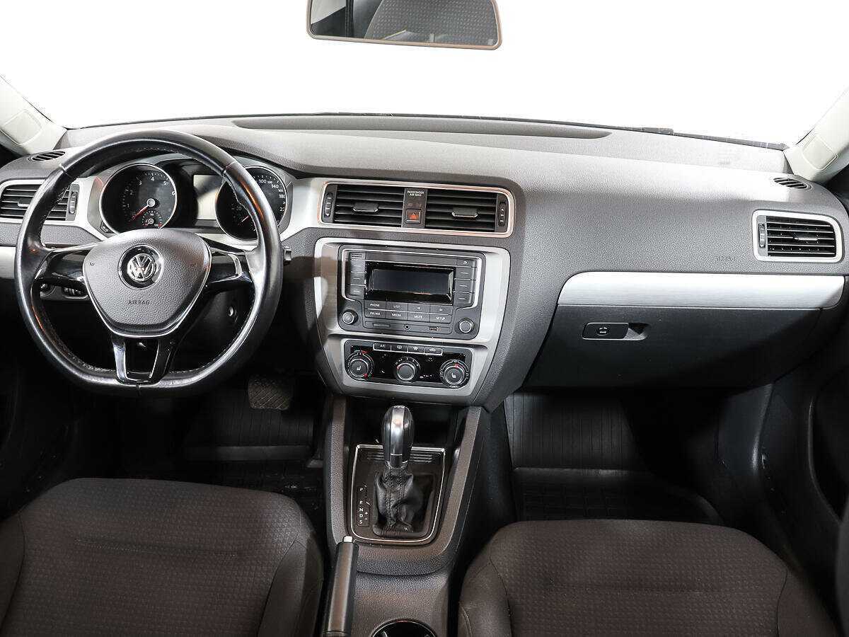 Volkswagen Jetta, 2017 - Фото №11