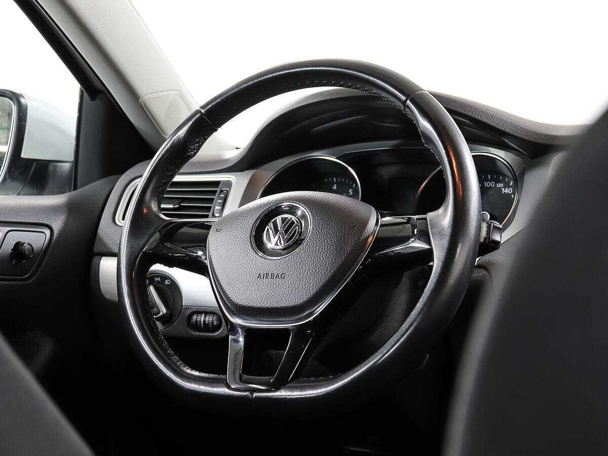 Volkswagen Jetta, 2017 - Фото №13
