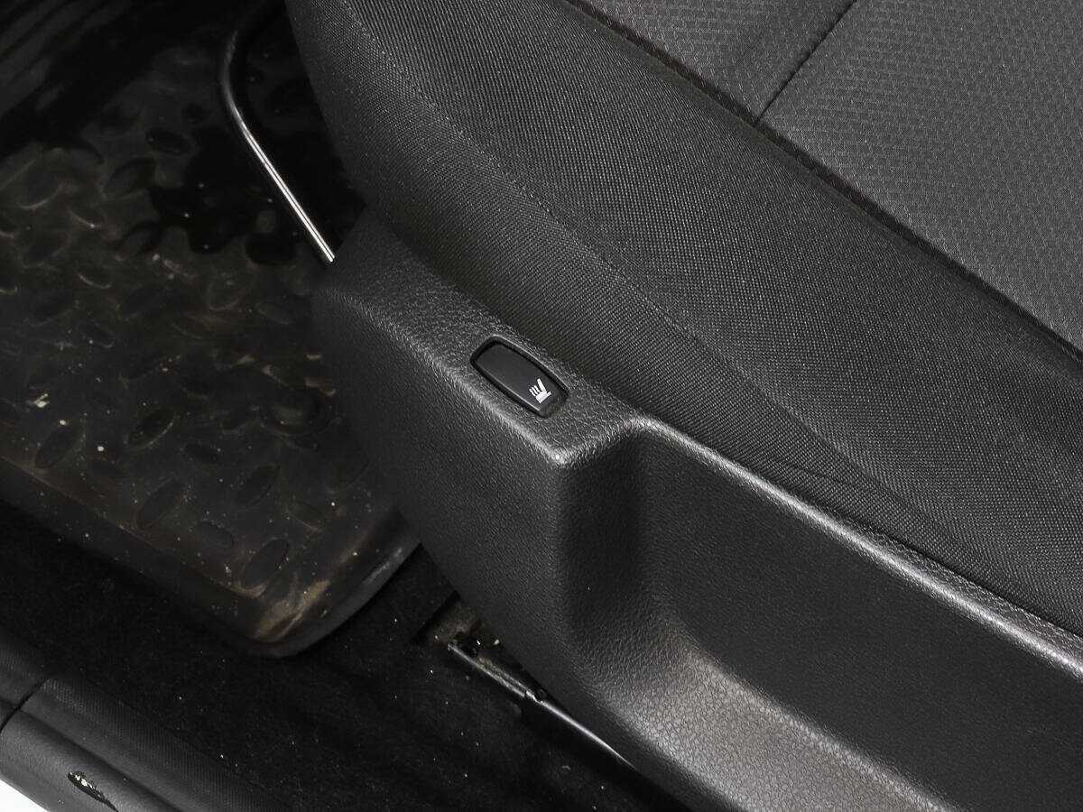 Renault Logan, 2020 - Фото №17