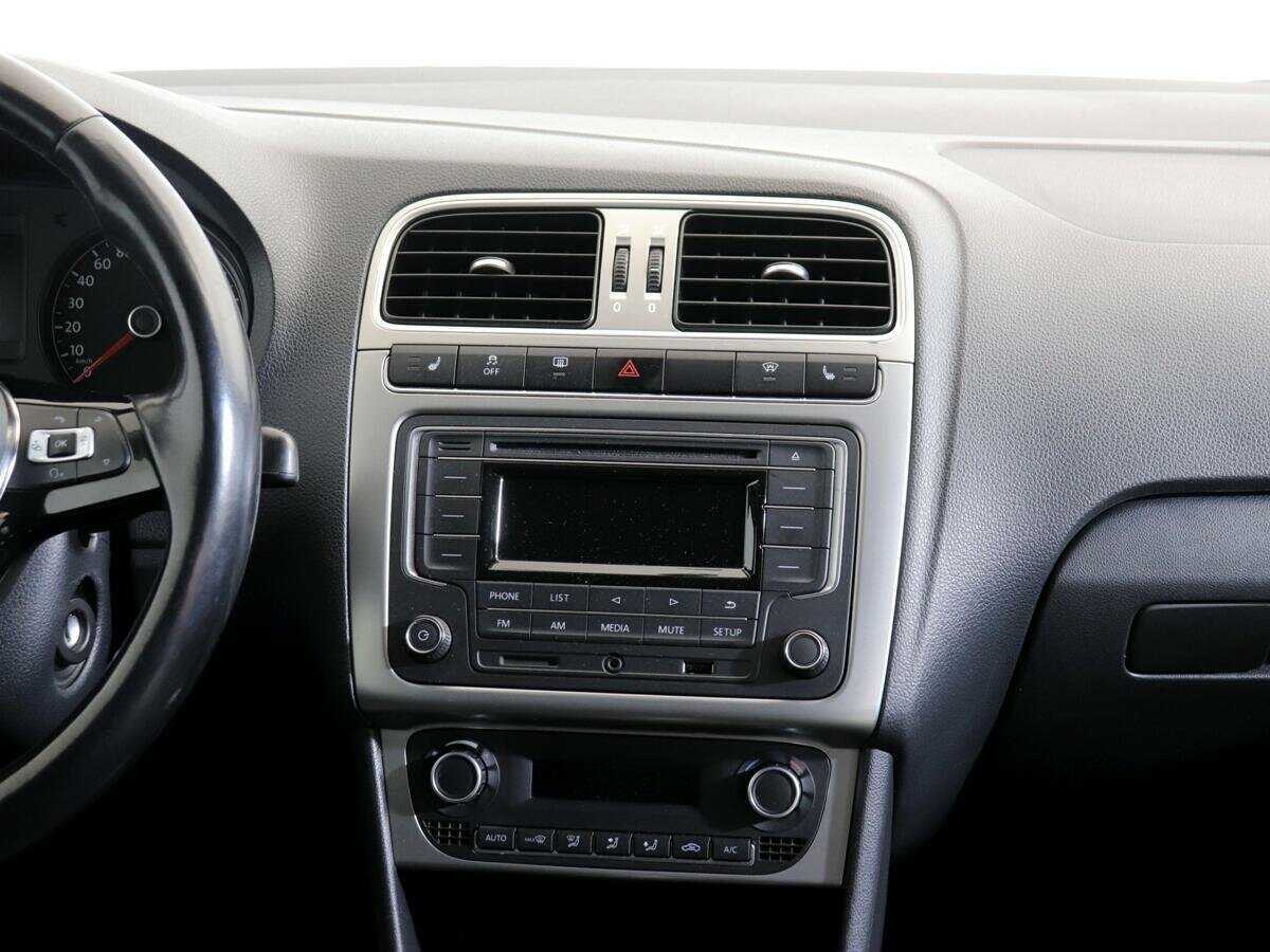 Volkswagen Polo, 2017 - Фото №13