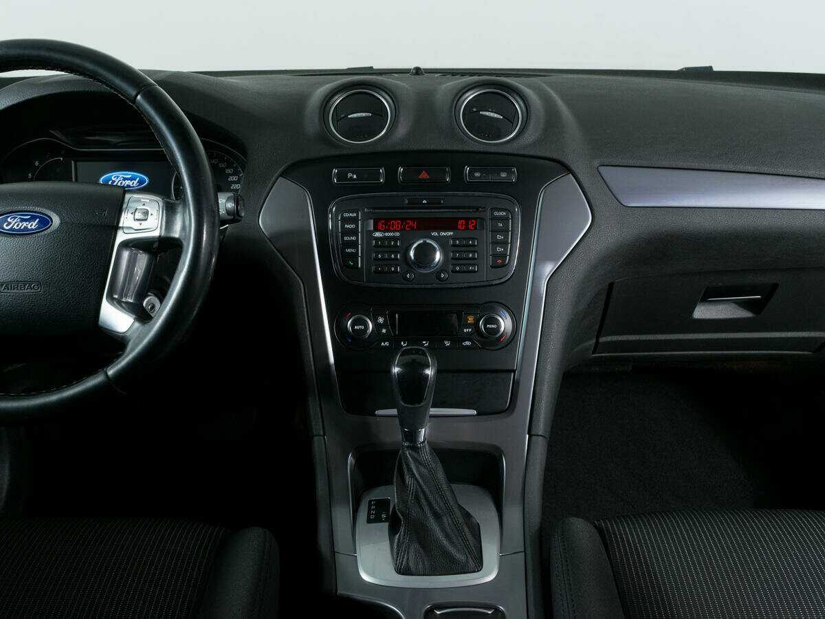 Ford Mondeo, 2013 - Фото №10