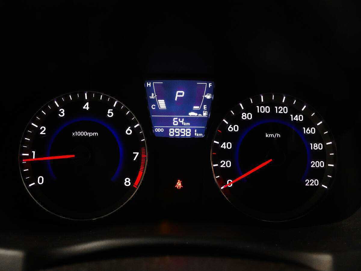 Hyundai Solaris, 2013 - Фото №9