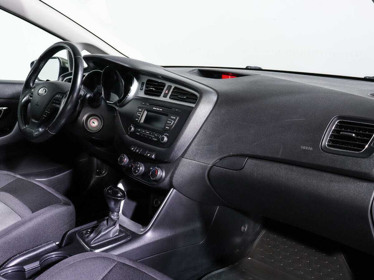 Kia Ceed, 2013 - Фото №9