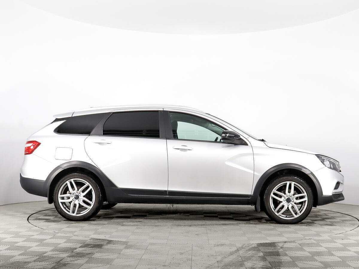 Lada (ВАЗ) Vesta SW Cross, 2022 - Фото №3