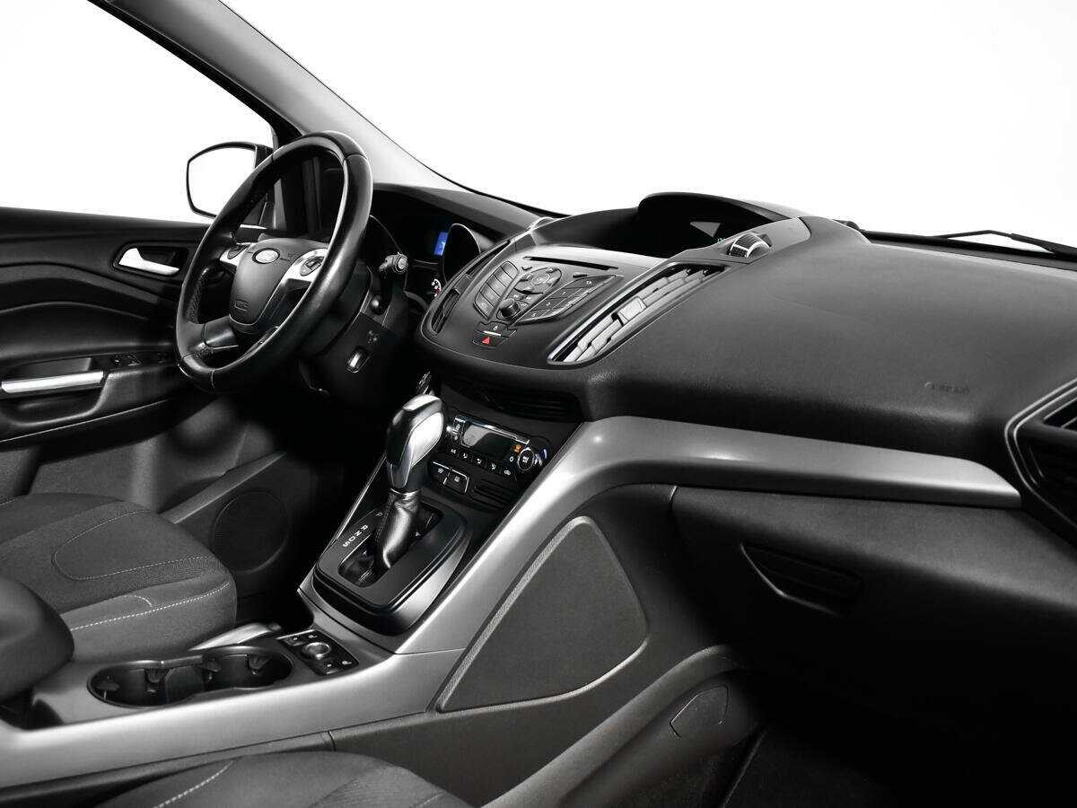 Ford Kuga, 2015 - Фото №8