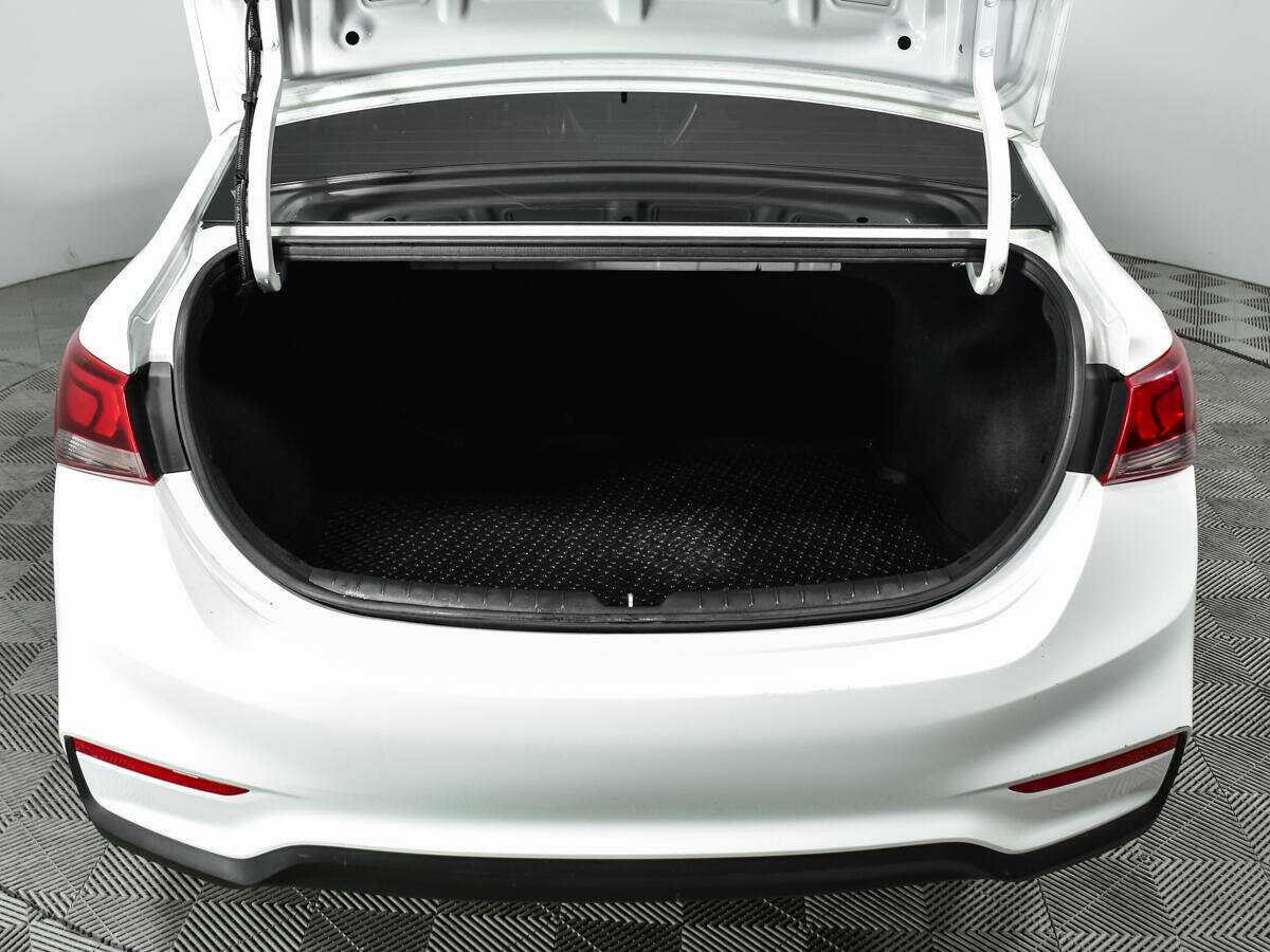 Hyundai Solaris, 2017 - Фото №12